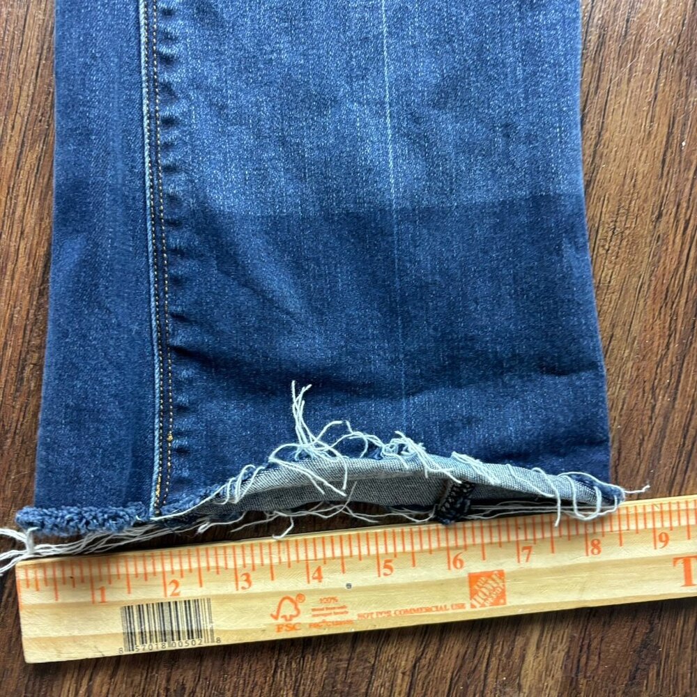 Spanx Pull On Straight Jeans Dark Wash Raw Hem Women’s Size Small - Picture 10 of 11